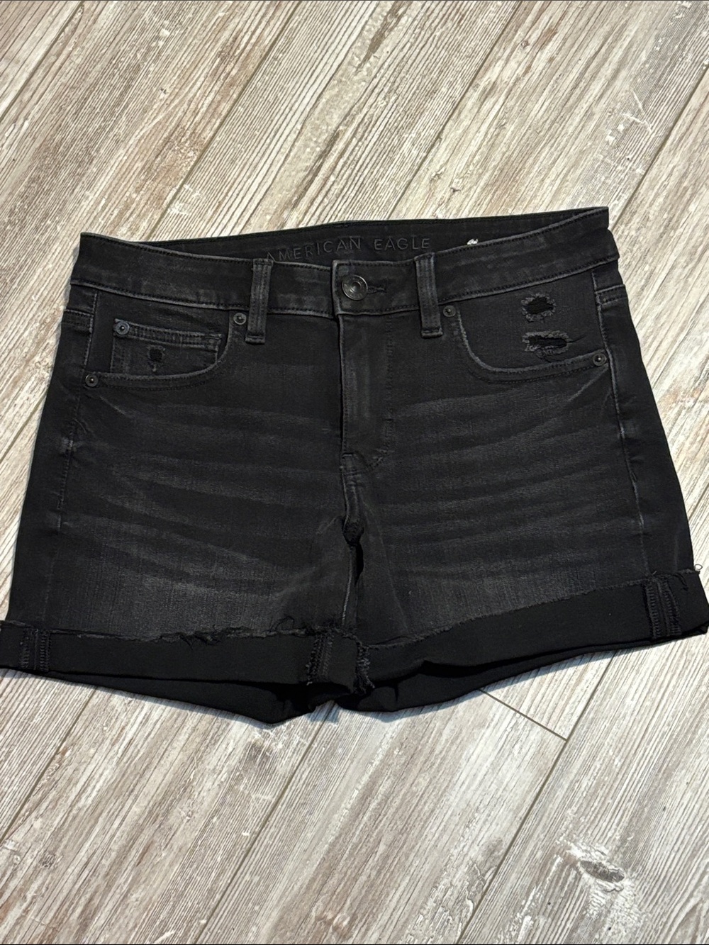 American Eagle Outfitters Black “the dream jeans” “midi” Shorts